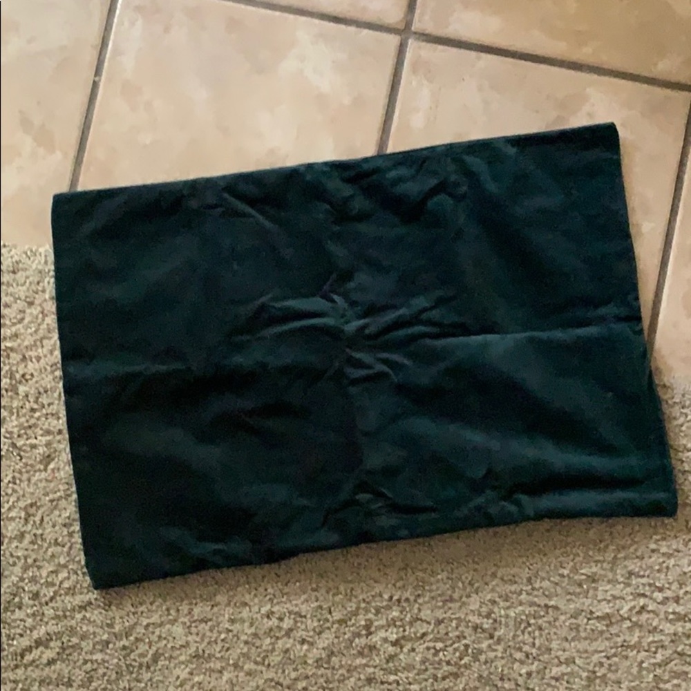 H&M Home Velvet Green Pillow Cover
